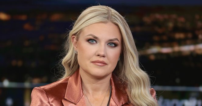 Read more about the article Everything Erika Kirk has done to her face, according to a plastic surgeon